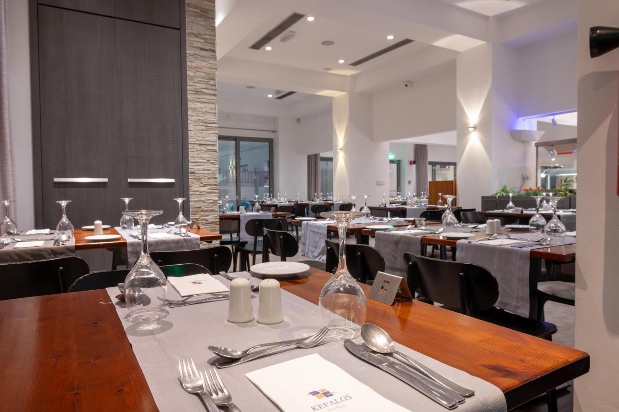 Kefalos Damon Hotel Apartments Paphos Esterno foto