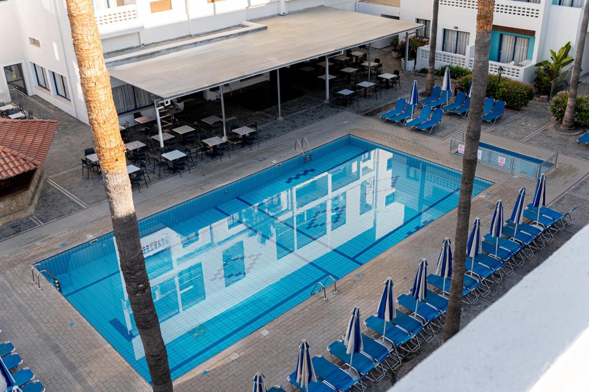 Kefalos Damon Hotel Apartments Paphos Esterno foto