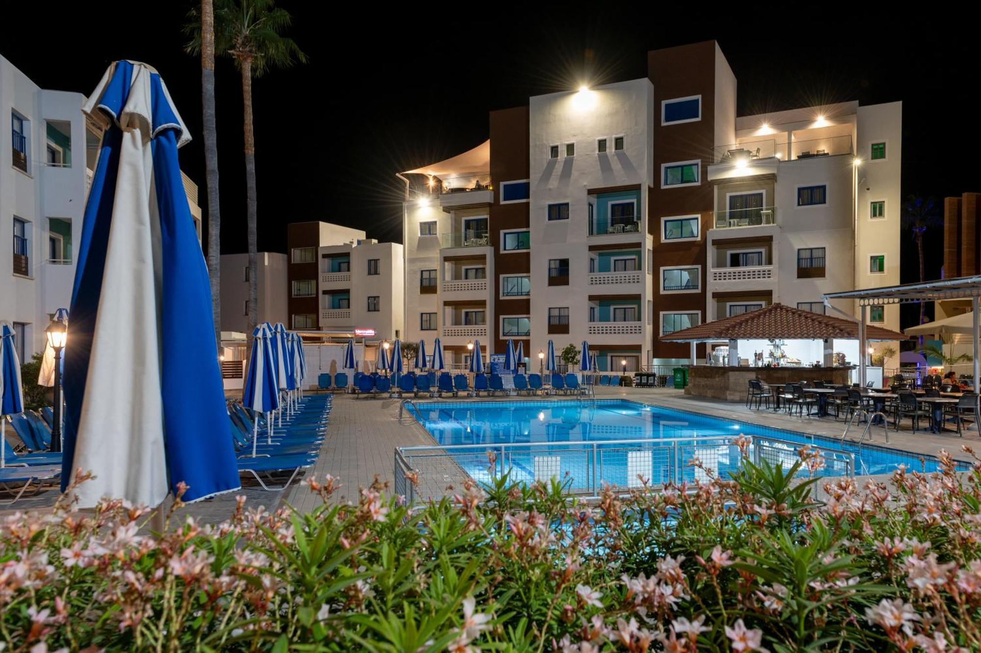 Kefalos Damon Hotel Apartments Paphos Esterno foto